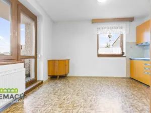 Prodej rodinného domu, Hronov, Karoliny Světlé, 250 m2