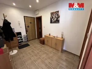 Pronájem bytu 2+1, Děčín - Děčín XXVII-Březiny, Kosmonautů, 63 m2