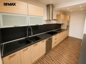 Prodej rodinného domu, Havířov - Bludovice, Zámečnická, 284 m2