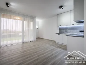 Pronájem bytu 1+kk, Uhlířské Janovice, Hrnčířská, 30 m2