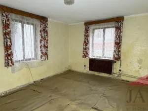 Prodej rodinného domu, Žihobce - Kadešice, 90 m2