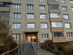 Prodej bytu 2+1, Karlovy Vary - Drahovice, Gagarinova, 56 m2