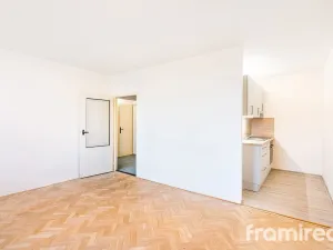 Pronájem bytu 2+kk, Brno, Ukrajinská, 45 m2