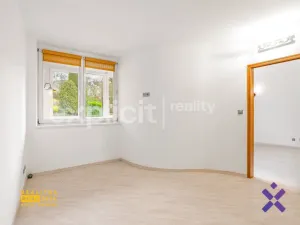 Prodej bytu 2+kk, Zlín, Hradská, 69 m2