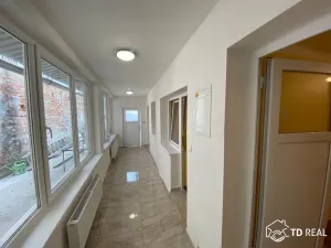 Pronájem rodinného domu, Drnholec, Brněnská, 100 m2