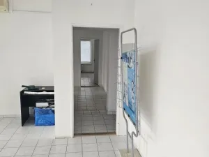 Pronájem obchodního prostoru, Bratislava, Slovenská republika, Pri Šajbách 9335/34, 102 m2