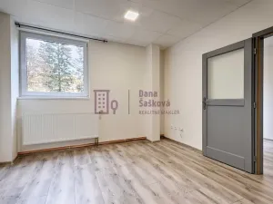 Pronájem bytu 2+kk, Jindřichův Hradec, Miřiovského, 34 m2