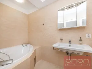 Prodej bytu 5+kk, Praha - Smíchov, Podbělohorská, 126 m2