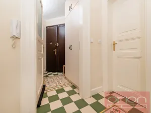 Prodej bytu 3+1, Praha - Smíchov, Zborovská, 89 m2