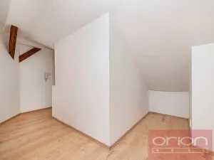 Prodej bytu 2+kk, Praha - Smíchov, Na Zatlance, 53 m2