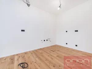 Pronájem rodinného domu, Praha - Stodůlky, Ke Koh-i-nooru, 282 m2