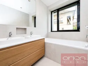 Pronájem rodinného domu, Praha - Stodůlky, Ke Koh-i-nooru, 282 m2