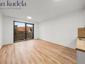 Pronájem bytu 1+kk, Brno, Líšeňská, 29 m2