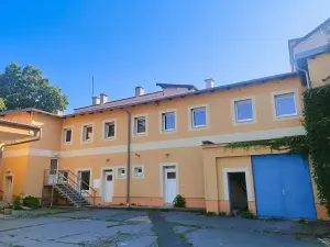 Prodej činžovního domu, Duchcov, Husova, 2493 m2