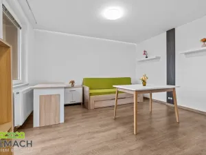 Pronájem bytu 2+kk, Uherské Hradiště, Stará Tenice, 56 m2