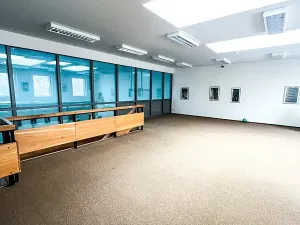 Pronájem obchodního prostoru, Liberec, Čerchovská, 195 m2