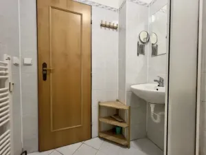 Pronájem bytu 2+kk, Praha, 50 m2