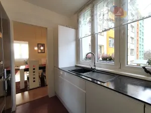 Prodej bytu 4+1, Ostrava, V Zálomu, 75 m2