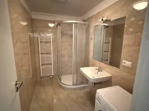 Pronájem bytu 1+kk, Brno, Gajdošova, 46 m2