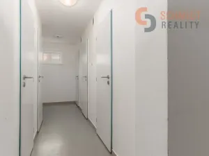 Prodej bytu 3+kk, Hustopeče, U Větrolamu, 76 m2