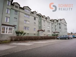 Prodej bytu 3+kk, Hustopeče, U Větrolamu, 76 m2