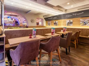 Prodej restaurace, Retz, Znaimerstraße, 200 m2