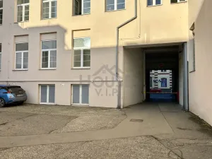 Pronájem kanceláře, Praha - Holešovice, U průhonu, 38 m2