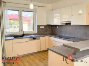 Pronájem rodinného domu, 114 m2