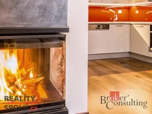 Pronájem bytu 3+1, Hradec Králové - Pražské Předměstí, Habrmanova, 91 m2