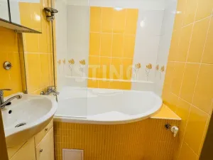 Pronájem bytu 2+1, Rožnov pod Radhoštěm, 5. května, 56 m2