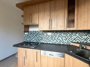 Prodej bytu 2+1, Chomutov, Dřínovská, 62 m2