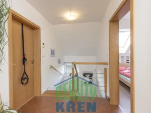 Prodej rodinného domu, Unhošť, V Topolech, 151 m2