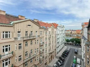 Prodej bytu 5+kk, Praha - Smíchov, Pecháčkova, 137 m2