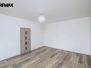 Pronájem bytu 2+1, Strakonice - Strakonice II, Komenského, 60 m2