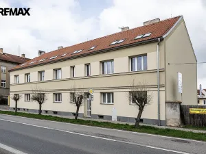 Pronájem bytu 2+1, Strakonice - Strakonice II, Komenského, 60 m2