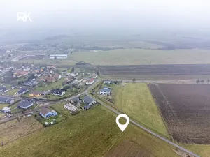 Prodej pozemku pro bydlení, Uhersko, 944 m2