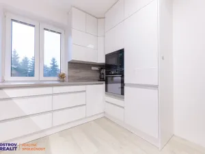 Prodej bytu 3+kk, Hrabišín, 79 m2