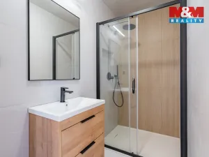 Prodej bytu 2+1, Český Krumlov - Plešivec, Sídliště Plešivec, 57 m2