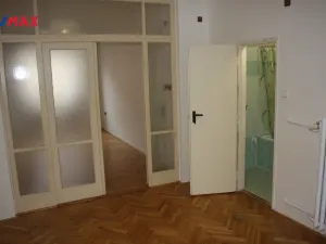 Pronájem bytu 3+1, Praha - Břevnov, Bělohorská, 72 m2