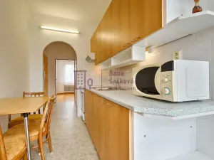 Pronájem bytu 2+1, Jindřichův Hradec, sídliště U Nádraží, 48 m2