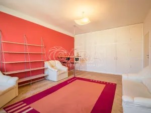 Pronájem bytu 3+1, Praha, 76 m2