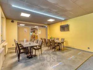 Prodej restaurace, Praha - Kobylisy, Chabařovická, 295 m2