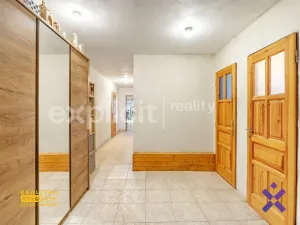 Prodej rodinného domu, Plumlov - Soběsuky, 250 m2