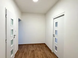 Pronájem bytu 2+1, Cheb, 17. listopadu, 54 m2