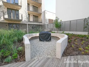 Pronájem bytu 1+kk, Brno, Bratislavská, 35 m2