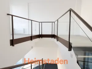 Pronájem kanceláře, Havířov - Město, nám. Republiky, 72 m2