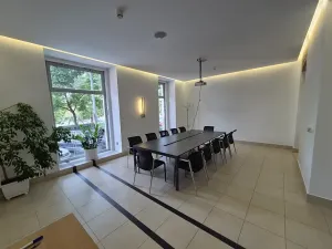 Pronájem kanceláře, Praha - Žižkov, Žerotínova, 130 m2