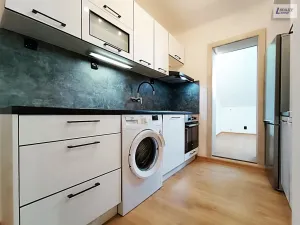 Pronájem bytu 3+kk, Láz, 57 m2