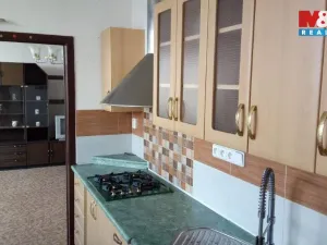 Prodej bytu 3+1, Orlová - Lutyně, 1. máje, 78 m2