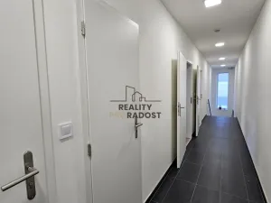 Pronájem kanceláře, Hodonín, Kolískova, 45 m2